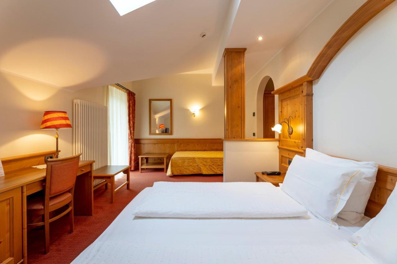 Hotel Lido - Slow & Natural Living Molveno Kültér fotó