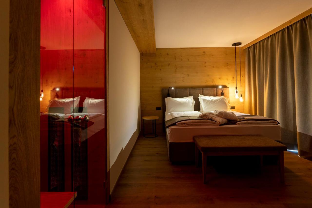 Hotel Lido - Slow & Natural Living Molveno Kültér fotó