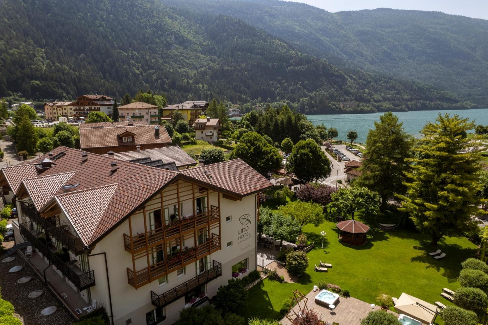 Hotel Lido - Slow & Natural Living Molveno Kültér fotó
