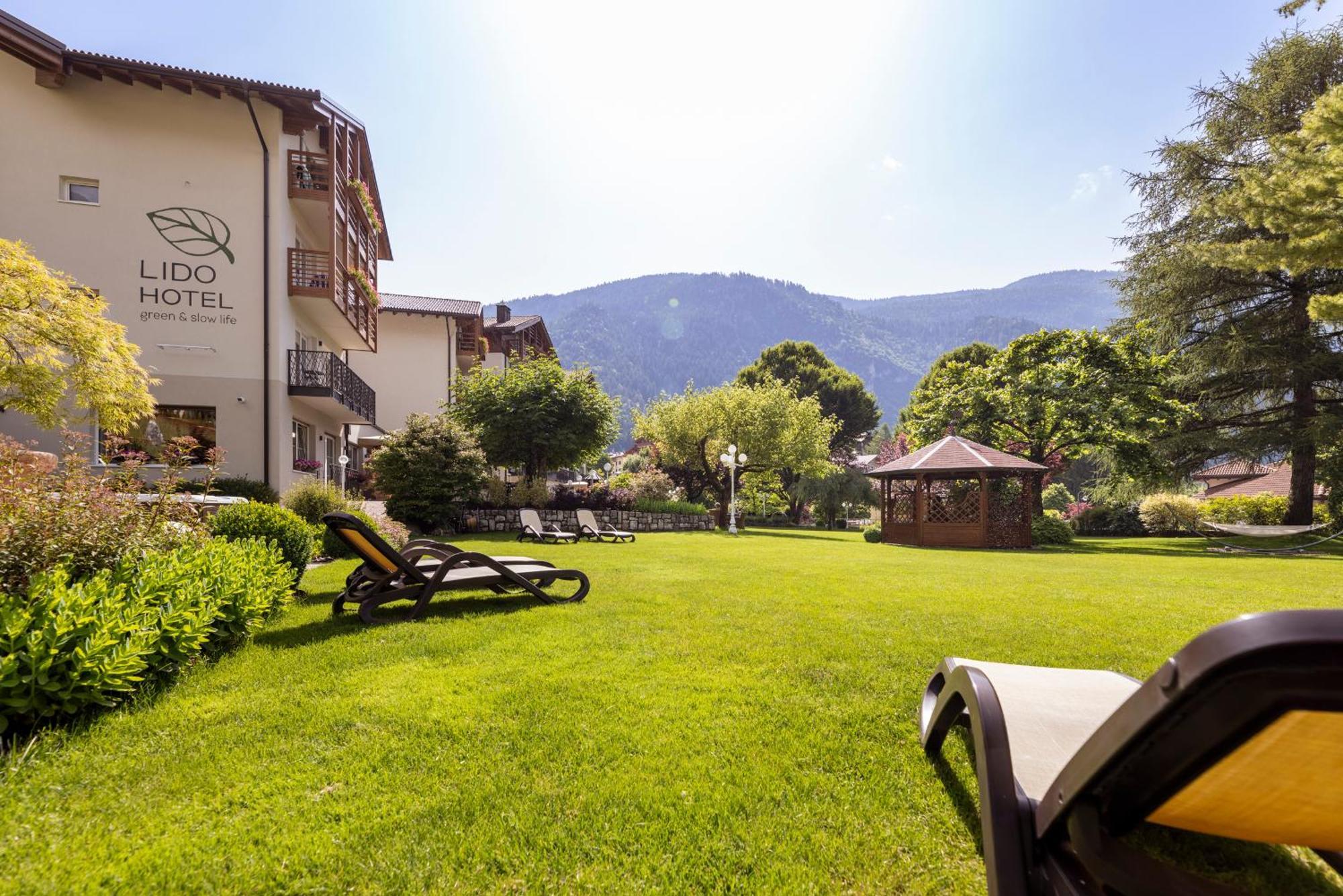 Hotel Lido - Slow & Natural Living Molveno Kültér fotó