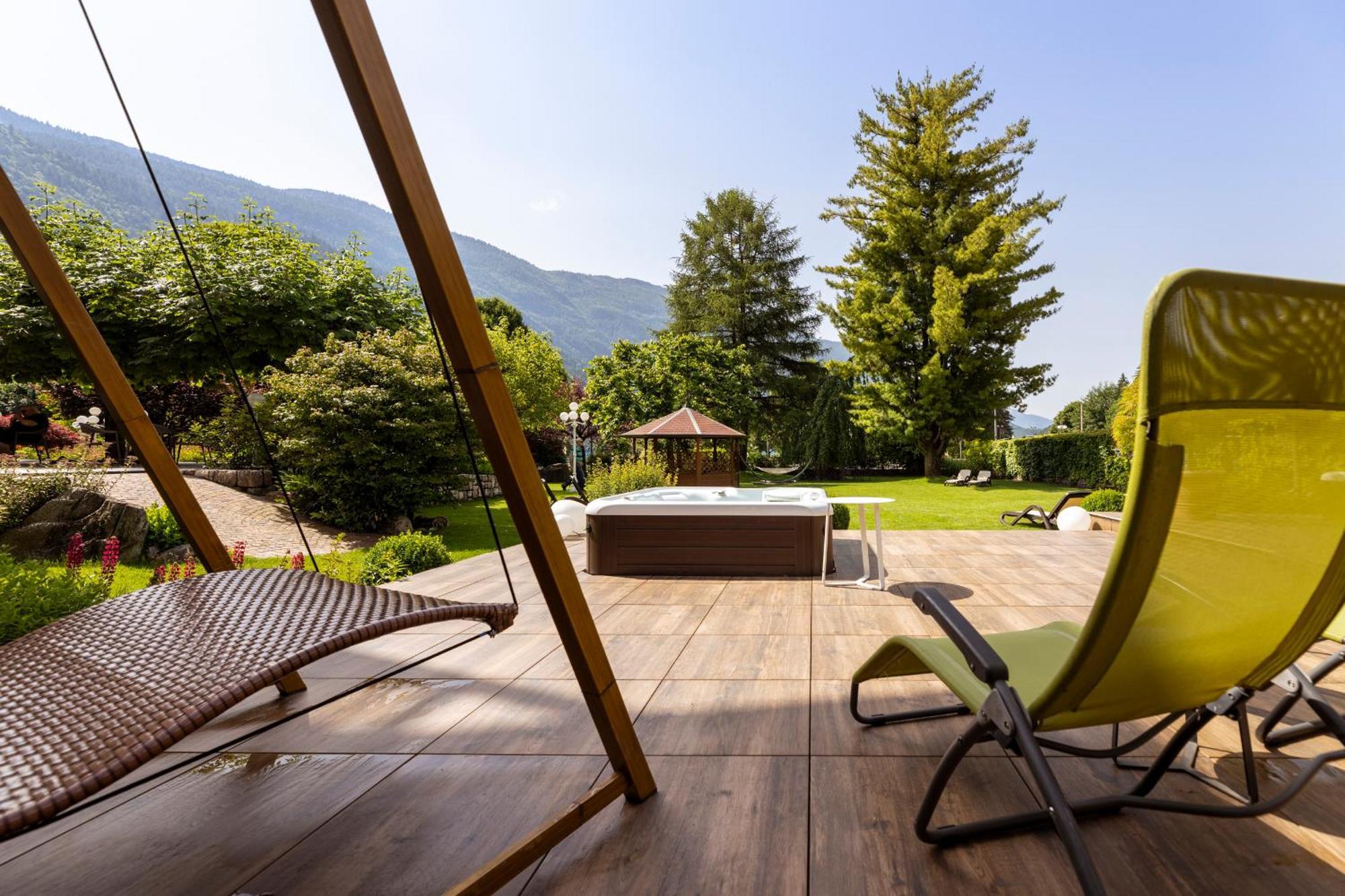 Hotel Lido - Slow & Natural Living Molveno Kültér fotó