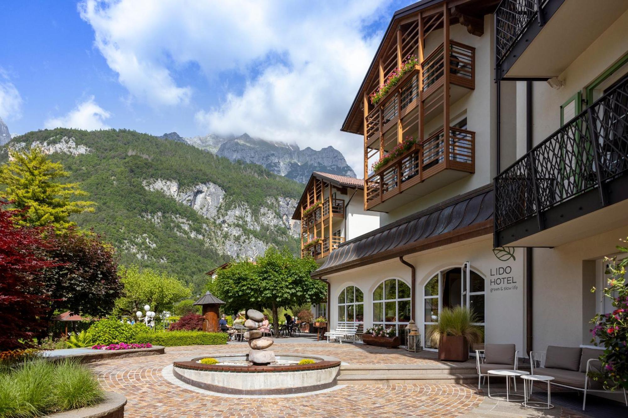 Hotel Lido - Slow & Natural Living Molveno Kültér fotó